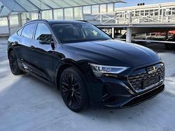 Mythosschwarz Gebraucht 2024 Audi Q8 e-tron Advanced SUV | 61.900 € (Fairer Preis)