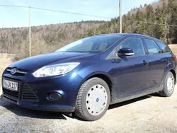Blau Gebraucht 2013 Ford Focus Kombi | 4.900 € (Fairer Preis)