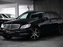 Schwarz unilack Gebraucht 2013 Mercedes C180 Limousine | 13.990 € (Fairer Preis)
