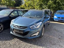 Blau Gebraucht 2014 Hyundai i40 Style Kombi | 3.850 € (Fairer Preis)