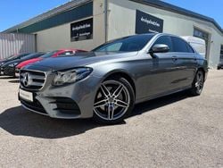 Grau Gebraucht 2018 Mercedes E220 AMG line Limousine | 27.290 € (Guter Preis)