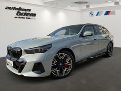 M brooklyn grau Gebraucht 2024 BMW i5 M Sport Limousine | 59.800 € (Fairer Preis)