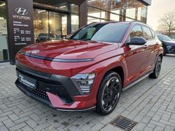 Ultimate red metallic Neu 2025 Hyundai Kona N Line SUV | 42.390 € (Etwas zu teuer)