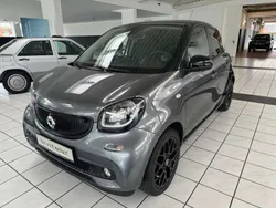 Karosserie in graphite grey (m Gebraucht 2018 Smart ForFour Limousine | 17.900 € (Teuer)