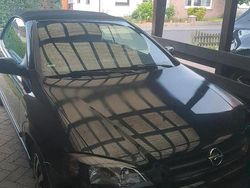 Schwarz Gebraucht 2004 Opel Astra Cabriolet Cabrio | 1.099 €