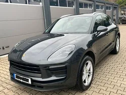 Grau Gebraucht 2023 Porsche Macan SUV | 64.400 € (Superpreis)