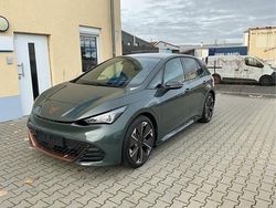 Darkforestgrün Gebraucht 2024 Cupra Born VZ2 Kleinwagen | 45.340 € (Fairer Preis)