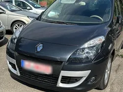Grau Gebraucht 2011 Renault Scénic III Van / Kleinbus | 4.500 € (Fairer Preis)
