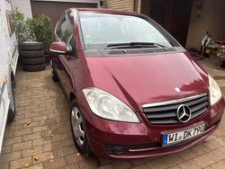 Rot Gebraucht 2008 Mercedes A150 Van / Kleinbus | 1.490 € (Superpreis)