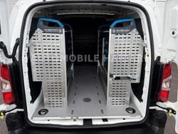 Weiß Gebraucht 2020 Peugeot Partner Premium Van / Kleinbus | 12.490 € (Fairer Preis)