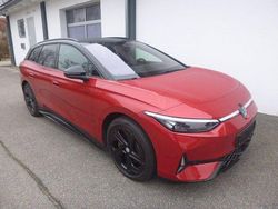 Rot Gebraucht 2024 VW ID.7 GTX Kombi | 45.550 € (Superpreis)