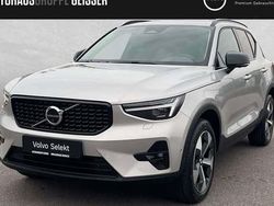 Silber Gebraucht 2025 Volvo XC40 Plus SUV | 42.450 € (Fairer Preis)