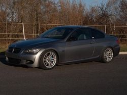 Grau Gebraucht 2009 BMW 325 Performance Coupé | 12.800 € (Teuer)
