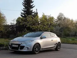 Silber Gebraucht 2009 Renault Mégane Coupé Dynamique Coupé | 5.900 € (Fairer Preis)