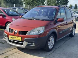 Orange Gebraucht 2009 Renault Scénic III Van / Kleinbus | 2.490 € (Superpreis)