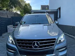 Grau Gebraucht 2012 Mercedes ML350 SUV | 16.800 € (Guter Preis)