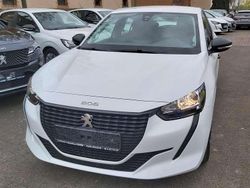 Lack weiss banquise Gebraucht 2022 Peugeot 208 Kleinwagen | 11.200 € (Fairer Preis)