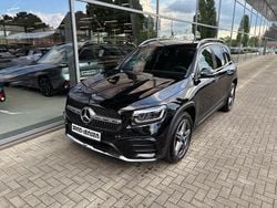 Kosmosschwarz metallic Neu 2025 Mercedes GLB200 AMG line SUV | 45.995 € (Guter Preis)
