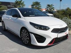 Weiß Gebraucht 2022 Kia ProCeed GT Kleinwagen | 24.990 € (Fairer Preis)