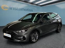 Grau Gebraucht 2024 Hyundai i30 Limousine | 21.799 € (Etwas zu teuer)