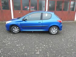 Blau Gebraucht 2010 Peugeot 206+ Kleinwagen | 3.250 €