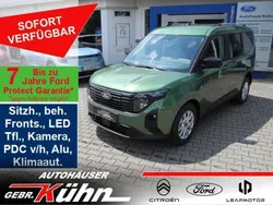 Grün Neu 2025 Ford Tourneo Courier Titanium Van / Kleinbus | 28.390 € (Fairer Preis)