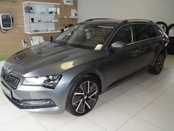 Grau Gebraucht 2024 Skoda Superb Style Kombi | 40.780 €