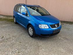Blau Gebraucht 2003 VW Touran Van / Kleinbus | 2.950 € (Etwas zu teuer)