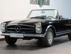Schwarz Gebraucht 1964 Mercedes 230 Cabrio | 47.900 €