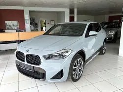 Brooklyn grau metallic Gebraucht 2022 BMW X2 M Sport SUV | 28.475 € (Guter Preis)
