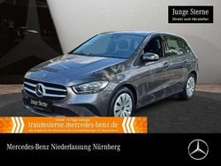 Mountain grau Gebraucht 2021 Mercedes B250e Advanced Van / Kleinbus | 23.390 € (Guter Preis)