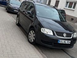 Schwarz Gebraucht 2006 VW Touran Van / Kleinbus | 3.990 € (Teuer)