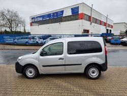 Grau Gebraucht 2016 Renault Kangoo Rapid Extra Van / Kleinbus | 7.499 € (Fairer Preis)