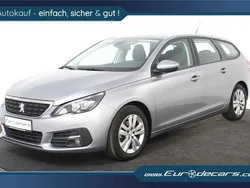 Grau Gebraucht 2021 Peugeot 308 Active Kombi | 12.500 € (Superpreis)
