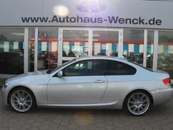 Silber Gebraucht 2009 BMW 335 Comfort Edition Coupé | 19.970 € (Fairer Preis)