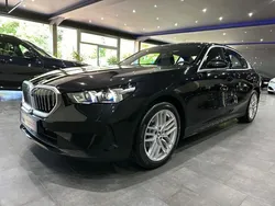 Schwarz Gebraucht 2024 BMW 520 Performance Limousine | 48.990 € (Superpreis)