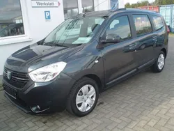 Grau Gebraucht 2017 Dacia Lodgy Lauréate Van / Kleinbus | 8.950 € (Fairer Preis)