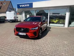 Fusion red / metallic (metallic) Gebraucht 2023 Volvo XC60 Plus SUV | 59.490 € (Teuer)