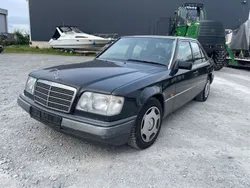 Schwarz Gebraucht 1994 Mercedes E200 Limousine | 1.999 €