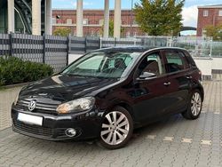 Schwarz Gebraucht 2010 VW Golf VI Comfortline Kleinwagen | 4.600 € (Fairer Preis)