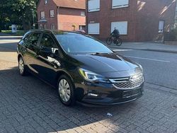 Schwarz Gebraucht 2019 Opel Astra Business Kombi | 5.950 € (Guter Preis)