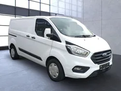 Frostweiß Gebraucht 2018 Ford Transit Custom Trend Van / Kleinbus | 19.290 € (Guter Preis)