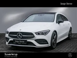 Weiß Gebraucht 2023 Mercedes CLA200 Shooting Brake AMG Kombi | 31.720 € (Fairer Preis)