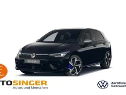 Grenadillschwarz metallic Gebraucht 2024 VW Golf VIII R Limousine | 46.870 € (Fairer Preis)