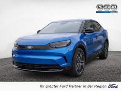 Blau Neu 2025 Ford Capri Premium SUV | 54.450 € (Teuer)