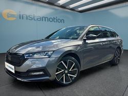Grau Gebraucht 2022 Skoda Octavia Kombi | 27.399 € (Teuer)