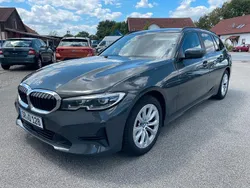 Grau Gebraucht 2020 BMW 318 Kombi | 15.999 € (Fairer Preis)
