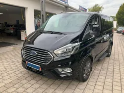 Schwarz Gebraucht 2020 Ford Tourneo Custom SUV | 34.490 € (Fairer Preis)