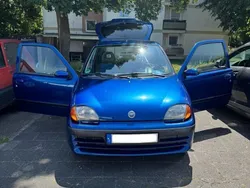 Blau Gebraucht 2003 Fiat Seicento Kleinwagen | 1.200 € (Fairer Preis)