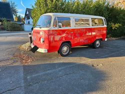 Rot Gebraucht 1976 VW T2 Van | 26.000 €